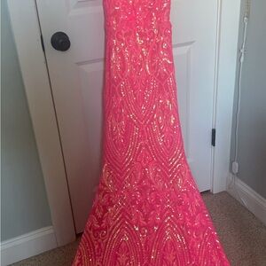 Elegant Pink Sequin Gown